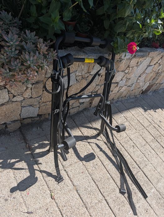 Porte - Bicicleta para carro hatchback