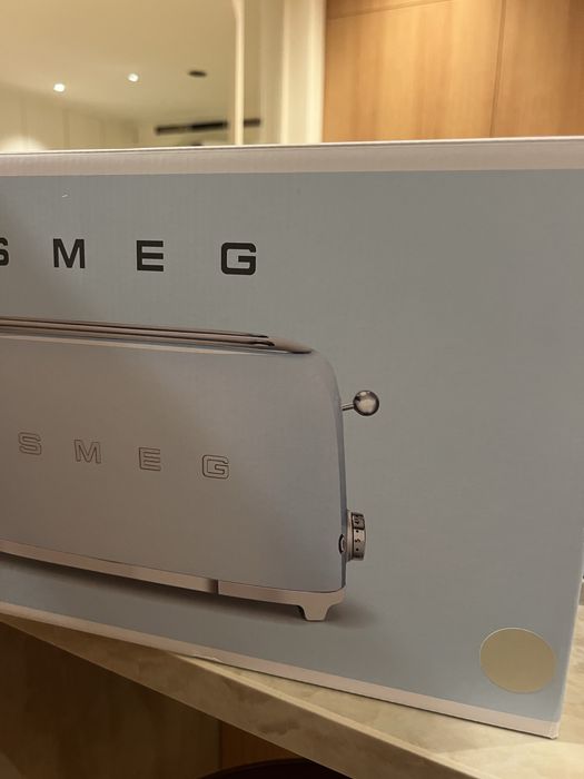 VENDIDO!  -35% SMEG Torradeira 4 tostas beige - NOVO