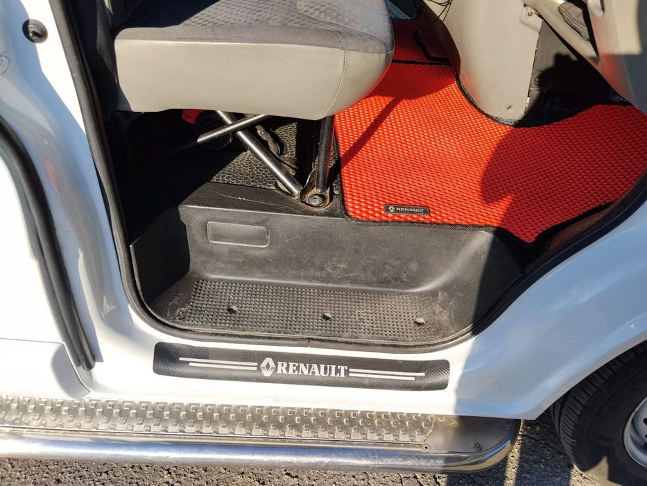 renault trafic 2009