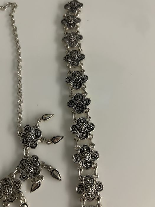 Conjunto colar e pulseira