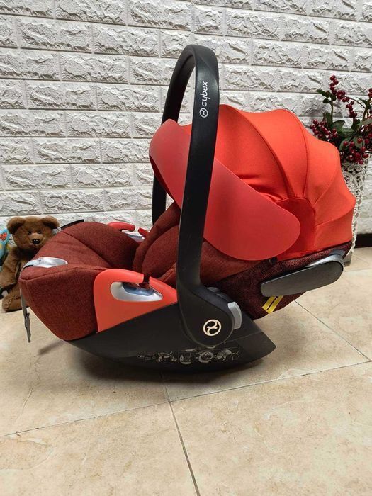 Автокрісло Cybex Cloud Z+ i-Size Група 0+ (0-13 кг) автолюлька сайбекс