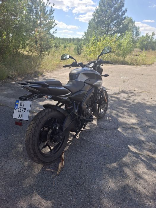 Bajaj pulsar ns 200