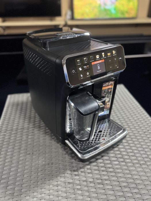 Кавоварка Philips latte Go 5400