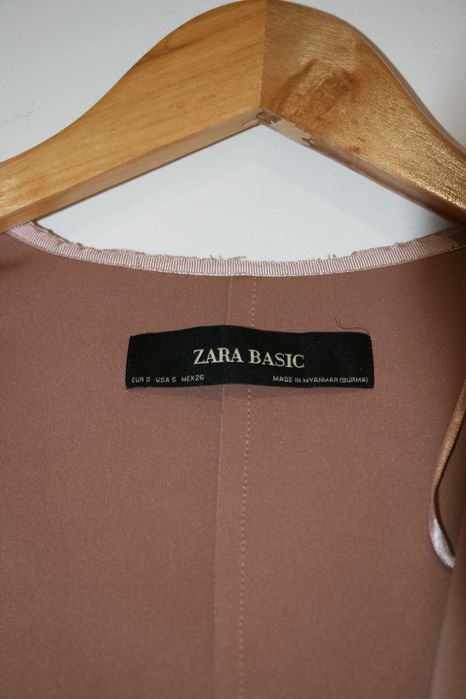 Sobretudo c/Capuz da Zara