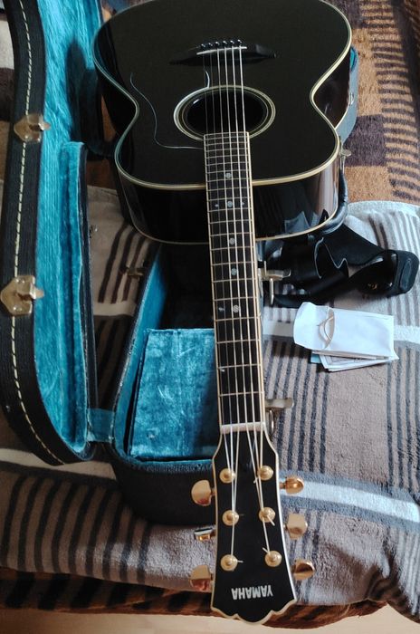 Gitara w stanie idealnym