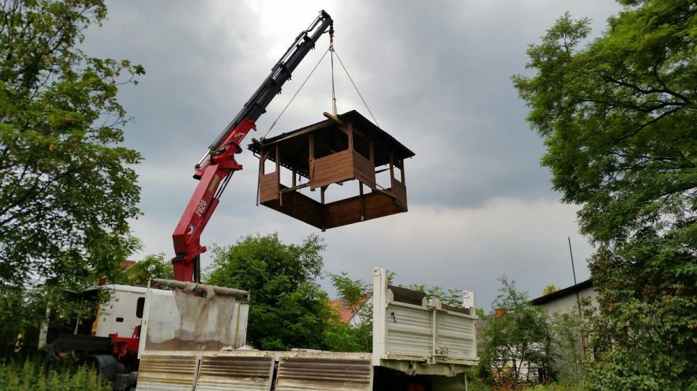 Usługi transportowe HDS, czerpak, trawers, widły. Wynajem kontenerów