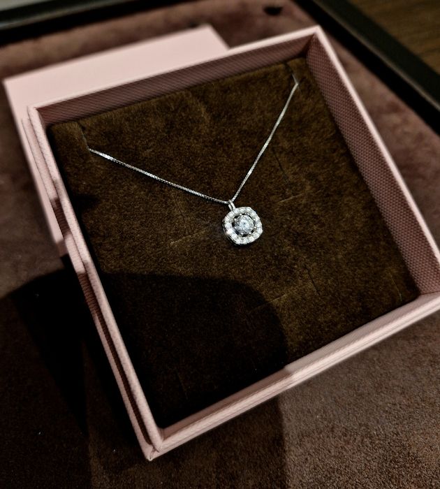 Naszyjnik srebny z cyrkoniami, regulacja naszyjnika