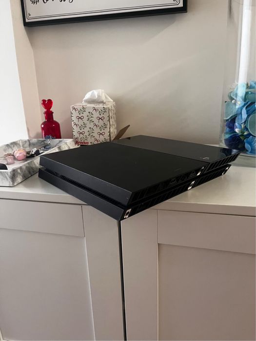 Vendo playstation 4