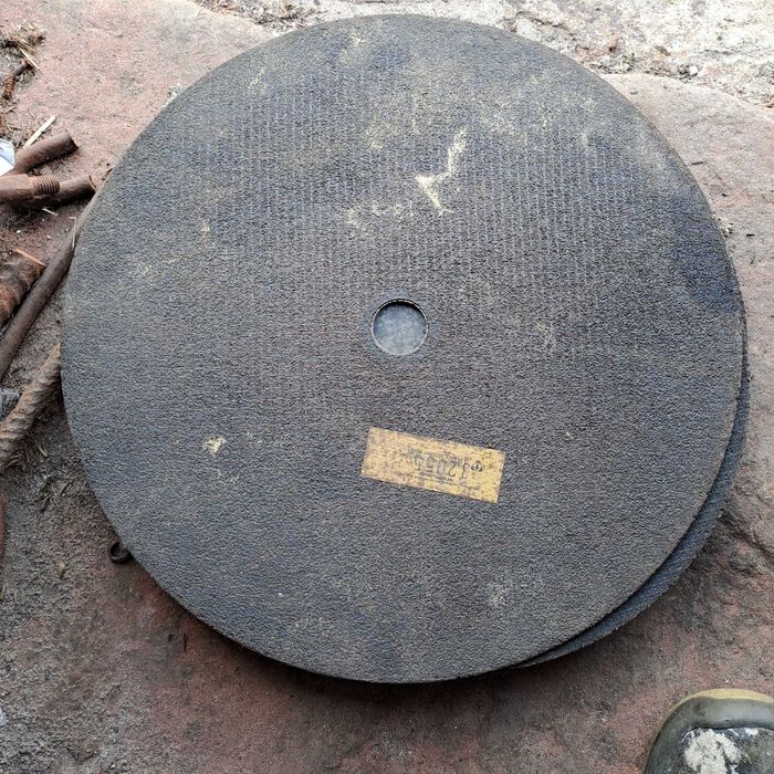 Kamien szlifierski 300 mm