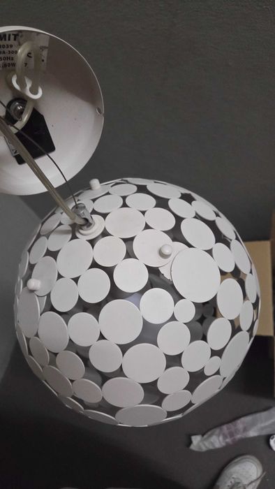 Candeeiro tecto metal branco