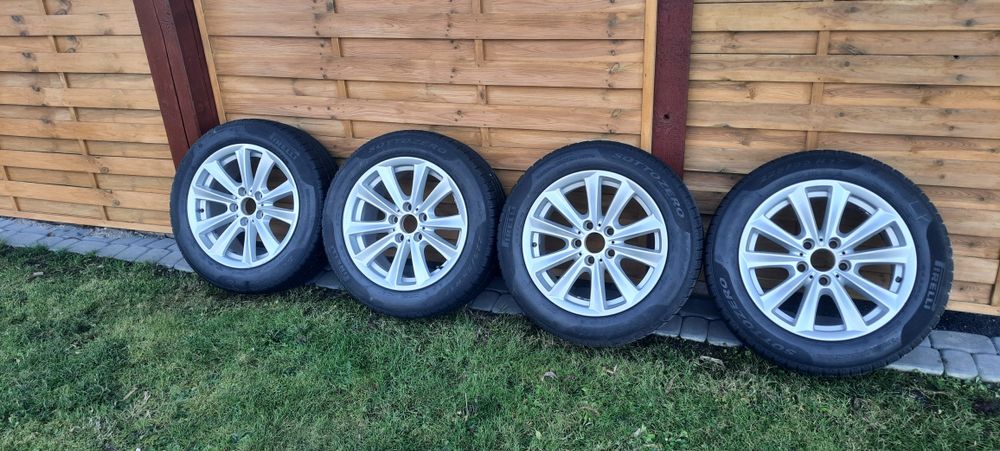 Felgi z BMW F 11  OE ,super stan ,z oponami i dywaniki gumowe w gratis