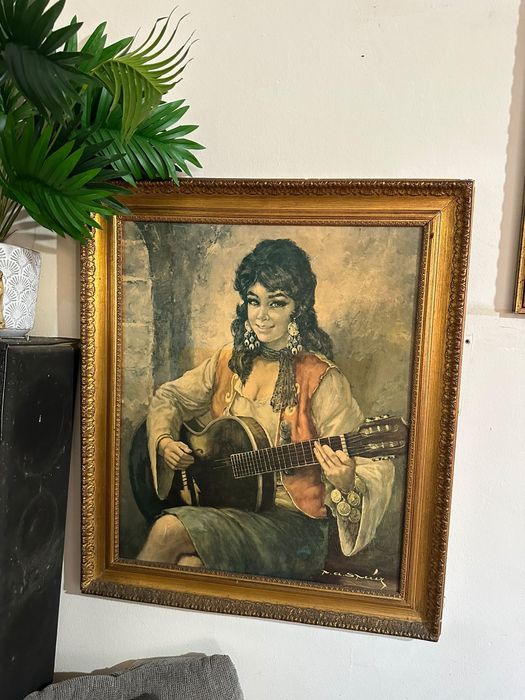 Quadro Vintage – Mulher com Guitarra – Assinado e Emoldurado