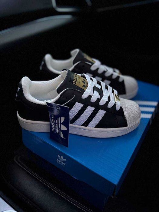 Adidas Superstar Black White жіночі кеди кросівки Адідас суперстар НАЛОЖКА