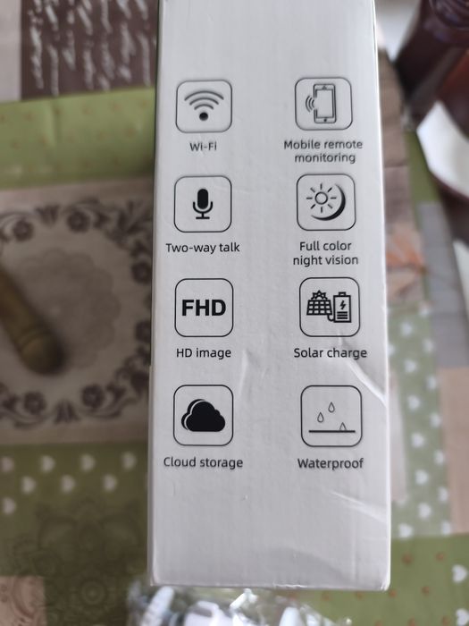 Câmara de vigilância nova dentro da caixa nunca usada selada