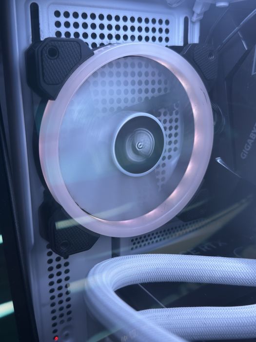 4 fans Kolink RGB + Hub