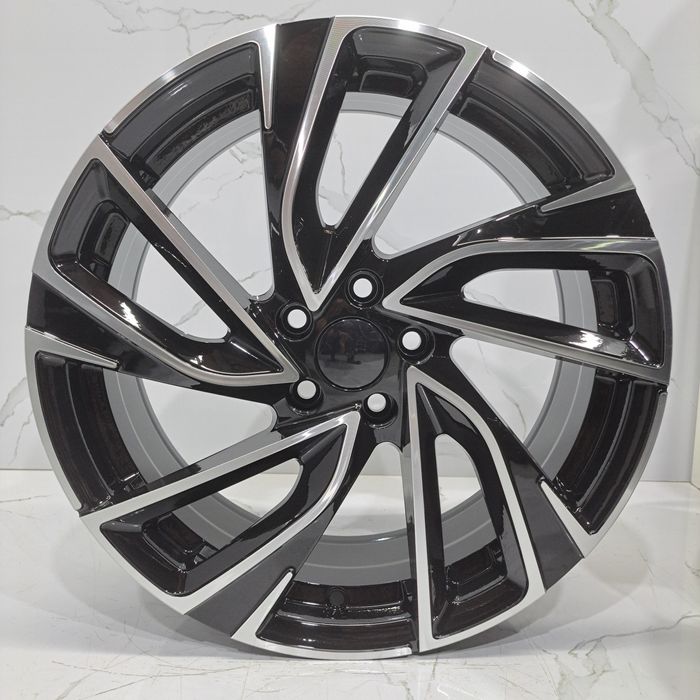 Jantes 17" LOOK VW Polo GTI TCR Seat Skoda Audi 5x100

4 Jantes 7,5J 1