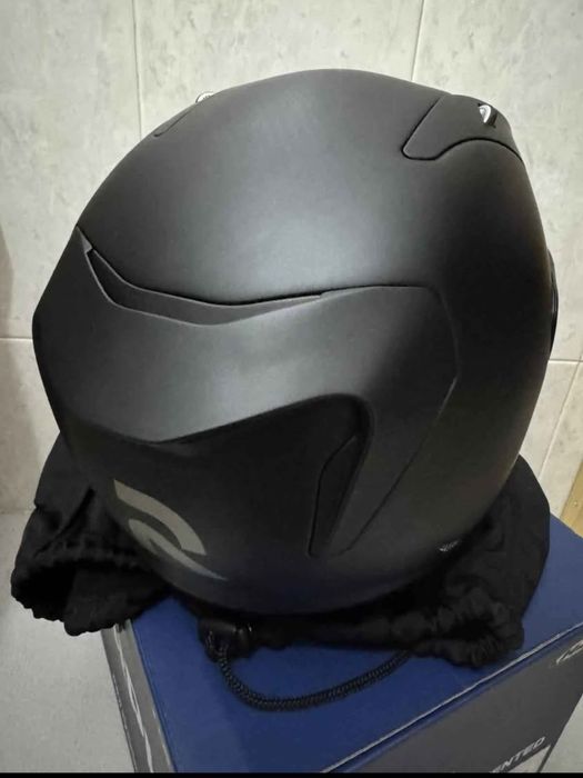Capacete HJC -RPHA11 preto mate

Está  como novo ,na caixa com todos o