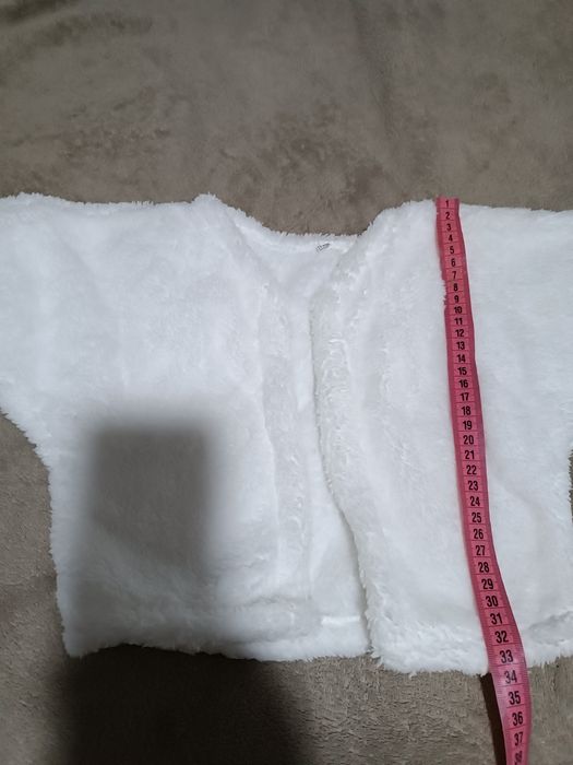 Продам шубки накидки розміри 116 і 122