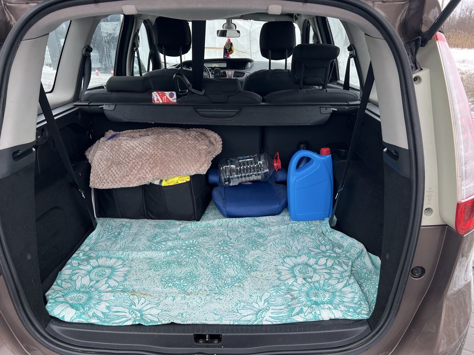 Renault Grand Scenic 3, 7 місць 2010 рік 1.5 дизель к9к