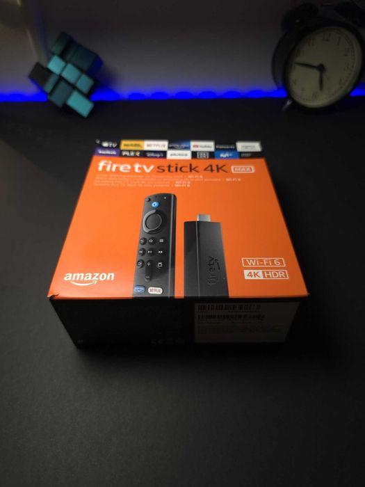 Amazon Fire TV Stick 4K Max com caixa e comando Alexa
