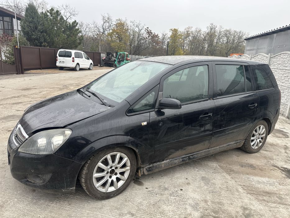Разборка шрот Opel Zafira B 1.9 дизель механика 2005 -2011