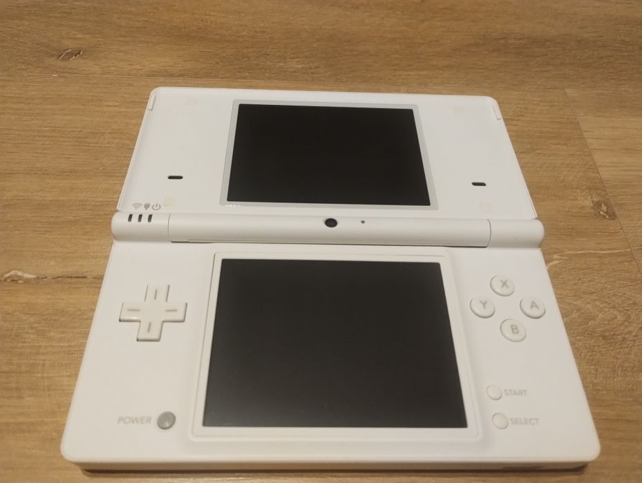 Nintendo DSi białe