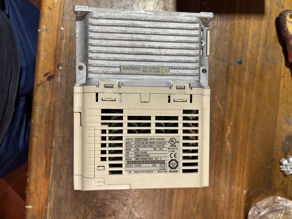 Yaskawa/Omron v1000 3kw 230v