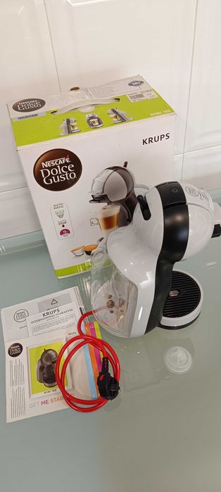 Máquina de café Dulce Gusto Mini Me - AVARIADA