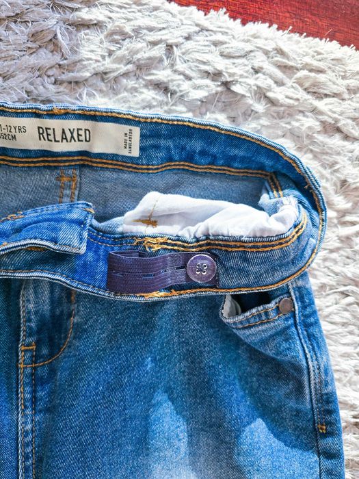 2 pares de calças de ganga 11-12 anos 152 cm