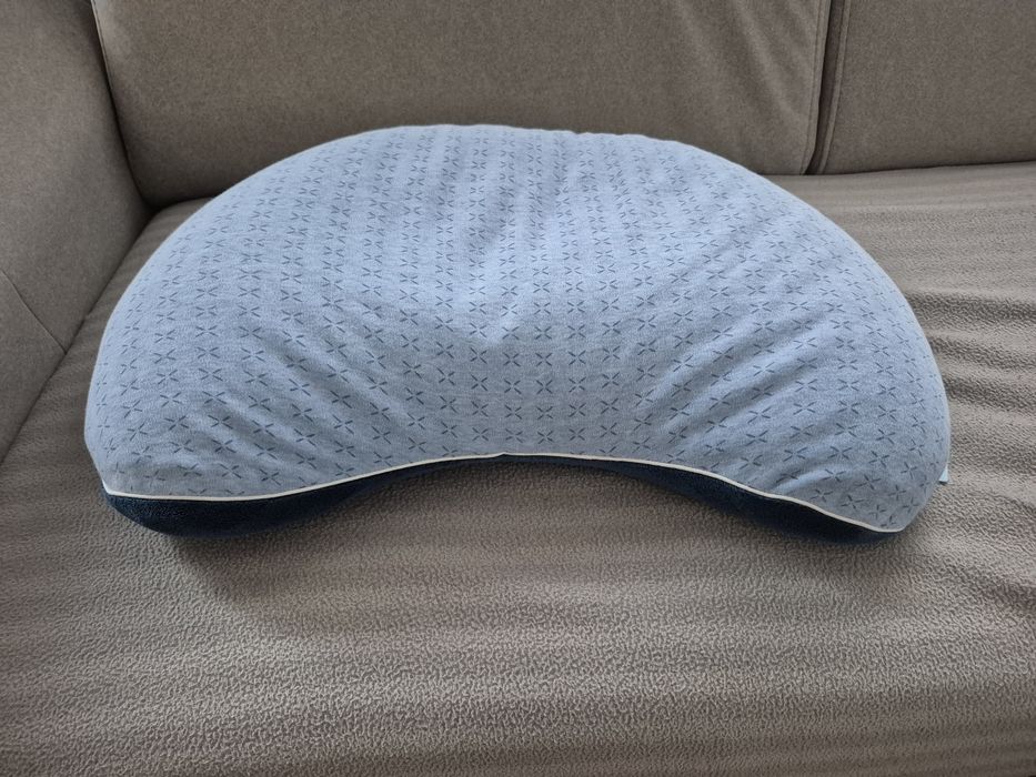 Oddam poduszkę do karmienia Snooze baby