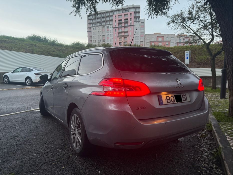 Peugeot 308 sw 1.2 Premium 130cv