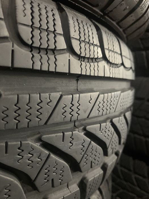 Шини б/у зима 185/60 R15 Dunlop Response