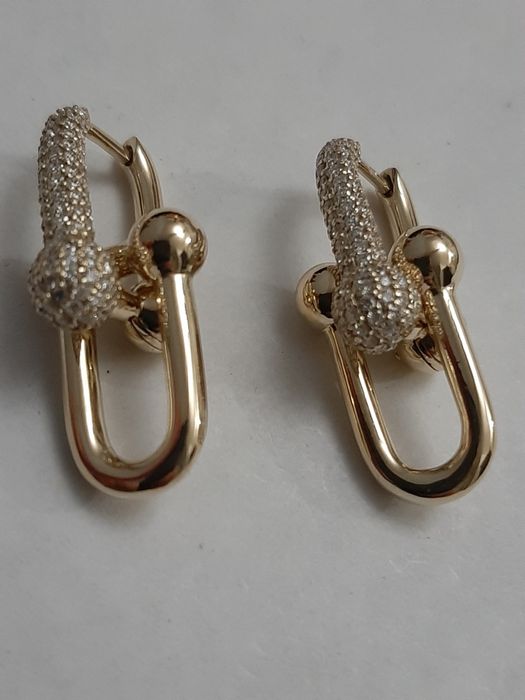 1.18 ct E / VVS Excellent натуральные бриллианты, золотые серьги.