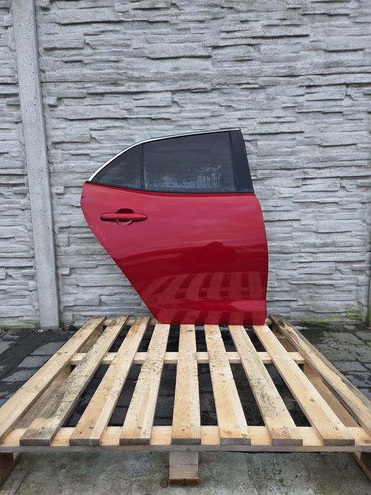 Drzwi tył prawe Toyota Corolla E21 hatchback kolor 3u5 HB