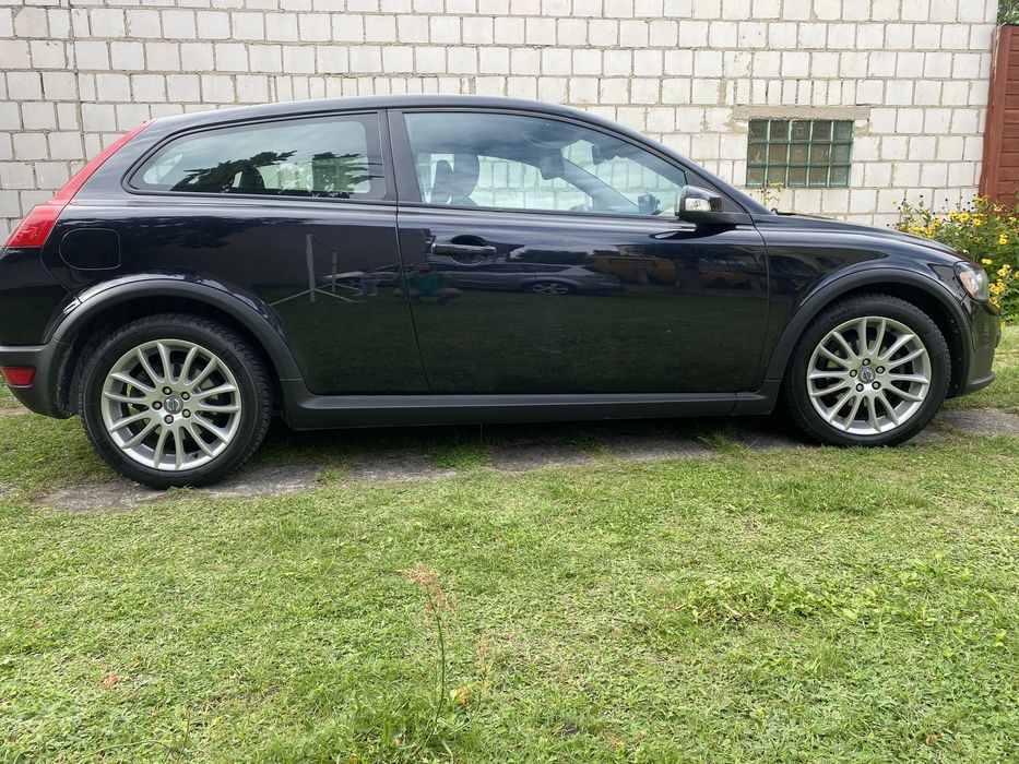 Volvo  c30  alu.17” Car Play