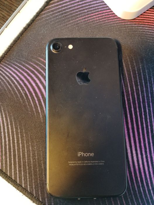 iPhone 7 128 ГБ iCloud