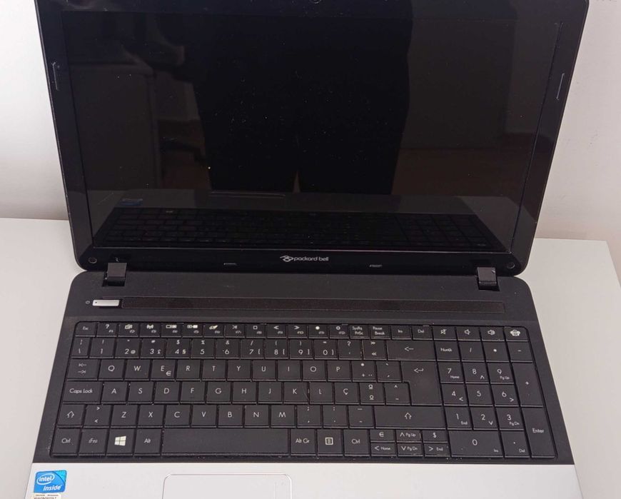 Portatil Packard Bell