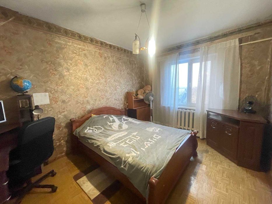 Продаю 4 кімнатну квартиру. Полігон, 8 км від міста.