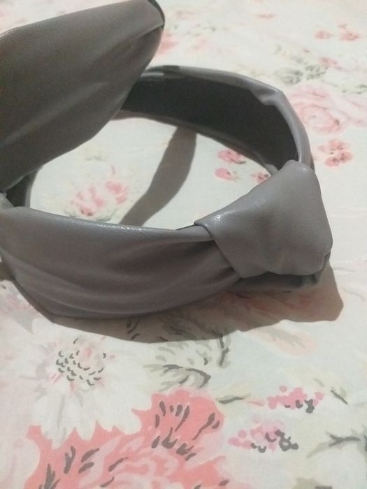 Обруч ,ободок на голову