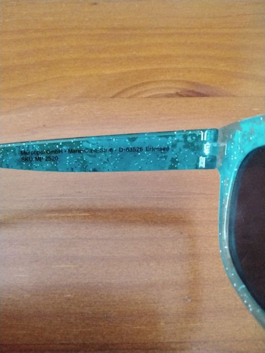 Oculos sol crianca Disney 8 anos