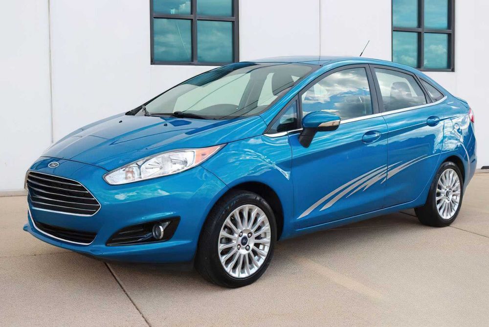 Ford Fiesta Titanium      2016