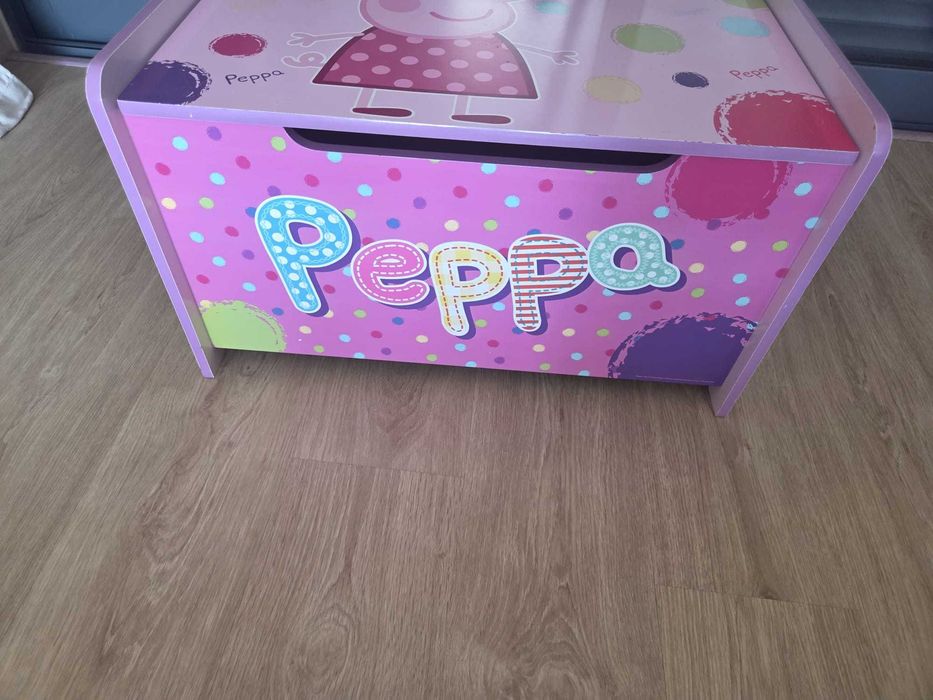 Bau de madeira rosa Peppa Pig