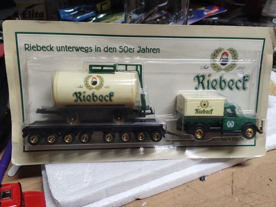 Resorak samochodzik  wagon cysterna H0 1:87 nowy