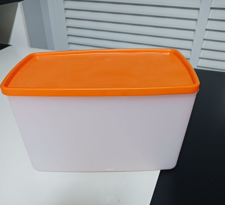 Caixa tupperware 2,8 L NOVA rectangular