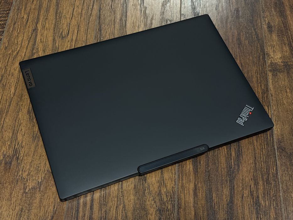 Ноутбук Lenovo ThinkPad X13 Gen 4 14” Ryzen 5 PRO 7540U / 16GB / 256GB