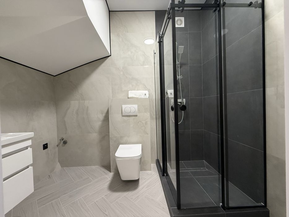 Продаж таунхауса 3 хв від Епіцентру.