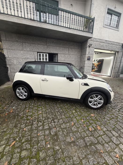 Mini cooper D 1.6 201364846415626371123
