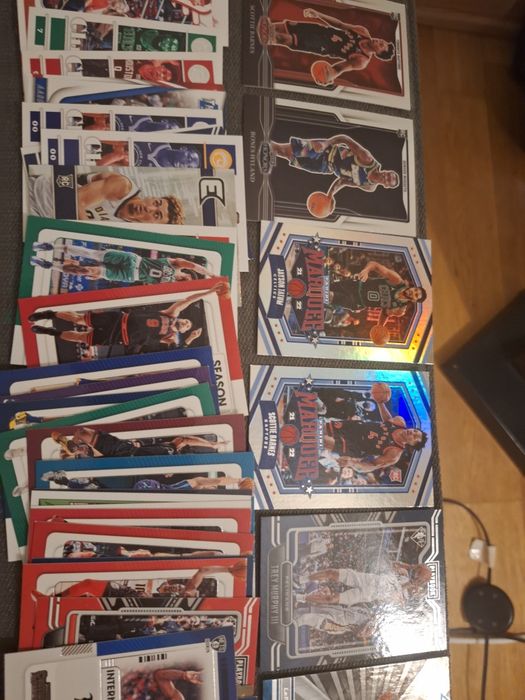 Panini NBA 2021-2022 Chronicle Cards/Cartas (lote de ~110 cartas)