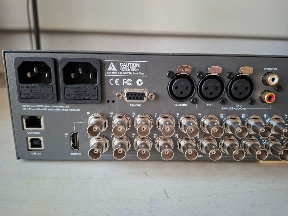 Blackmagic Design ATEM 2 M/E Production Studio 4K