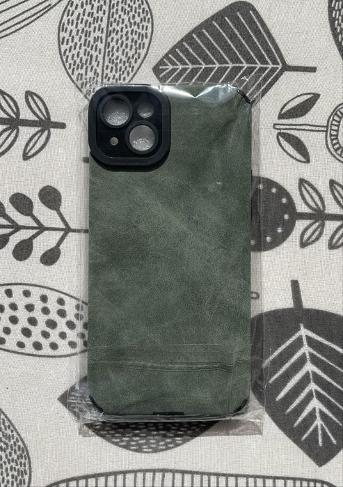 Новий чохол під Iphone 14 plus кольору хакі